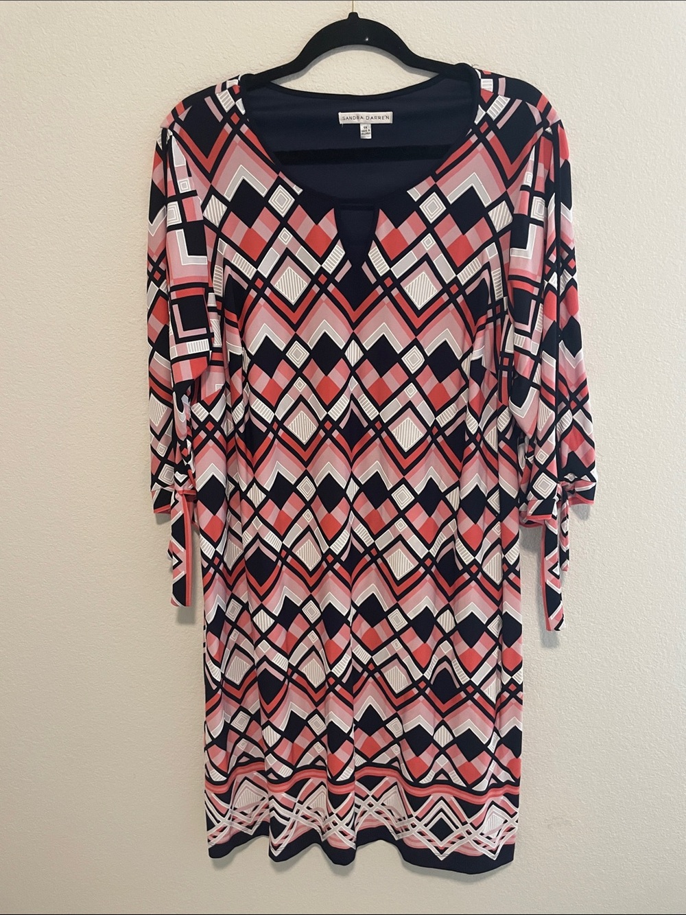 Sandra Darren Pink Navy White Geometric Midi Dress